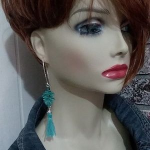 LONG LEAVES tassel earrings. Silver. WONDERFUL